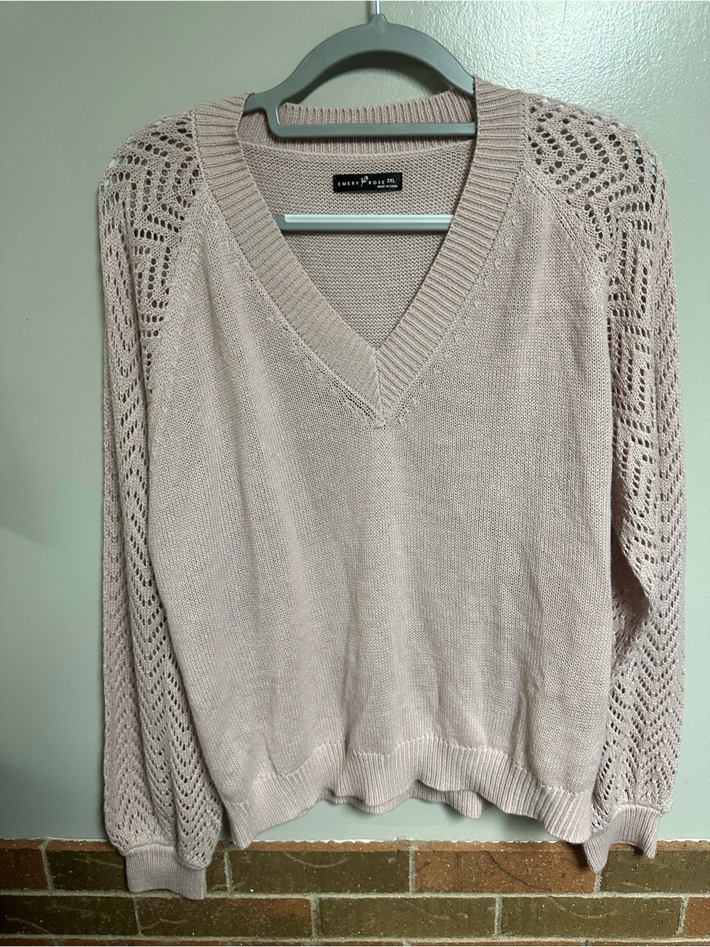 Eyelet-Sleeve V-Neck Sweater in Light Blush Pink